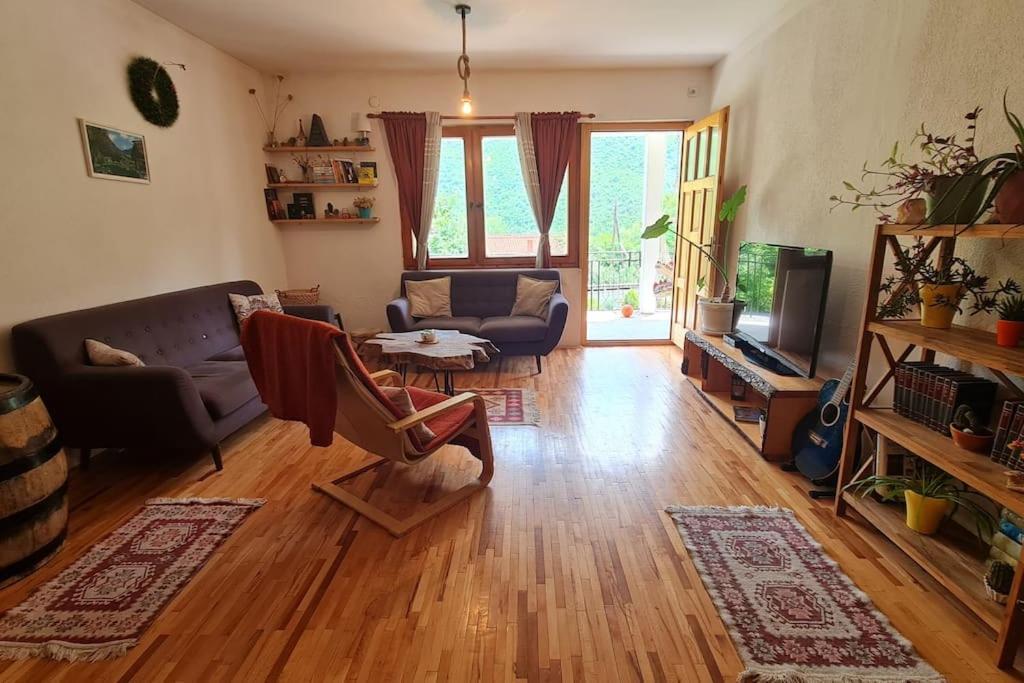 Ilis House Matka Villa Skopje Exteriör bild