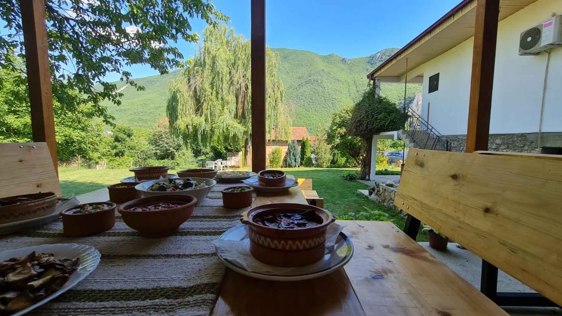 Ilis House Matka Villa Skopje Exteriör bild